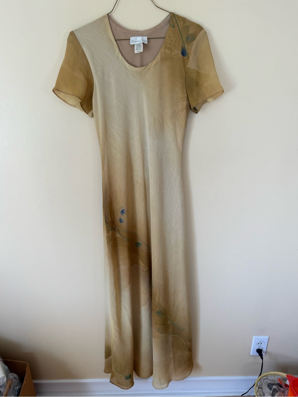 Women’s beige long/maxi dress (S)